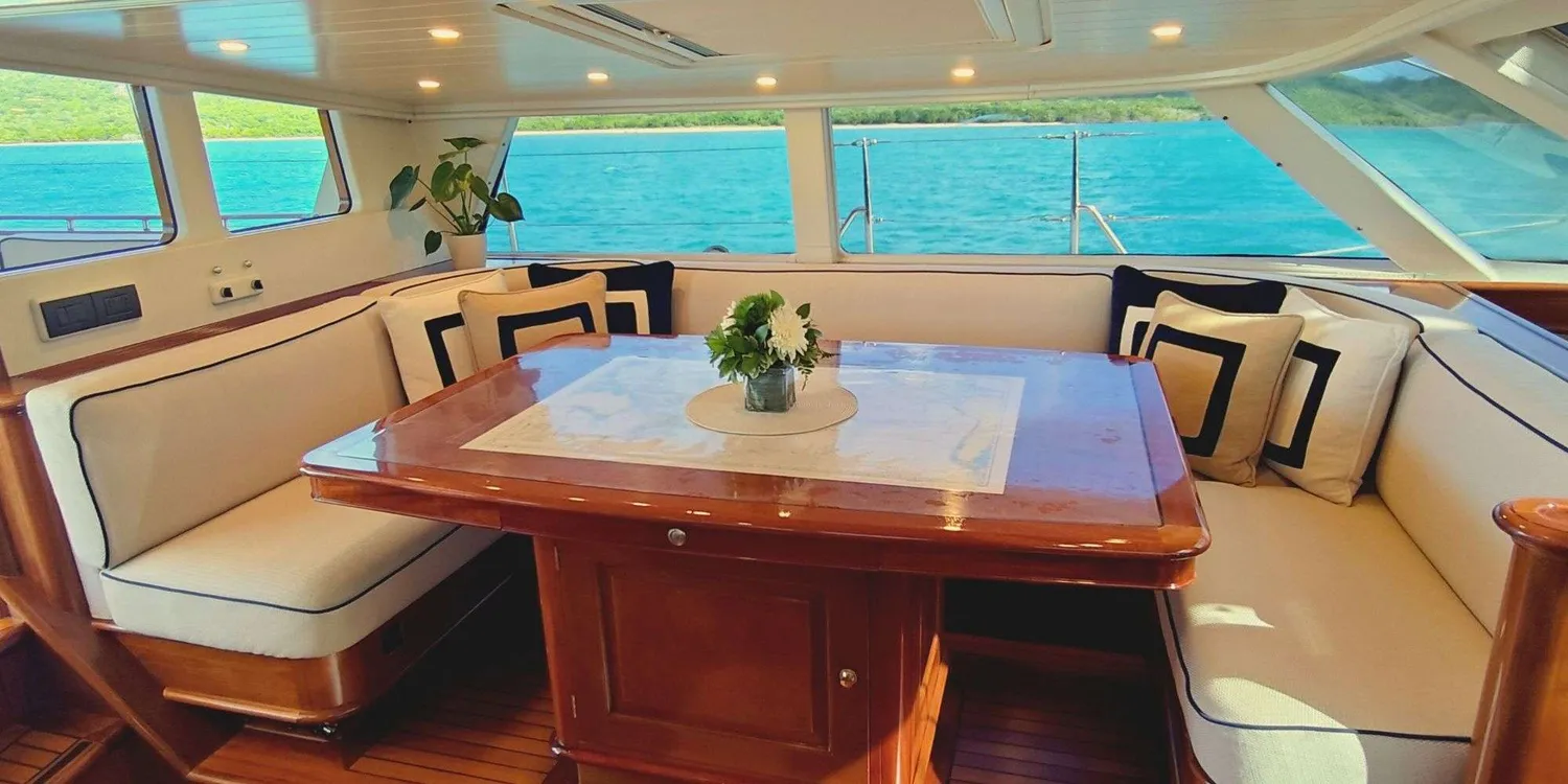 yacht-597659