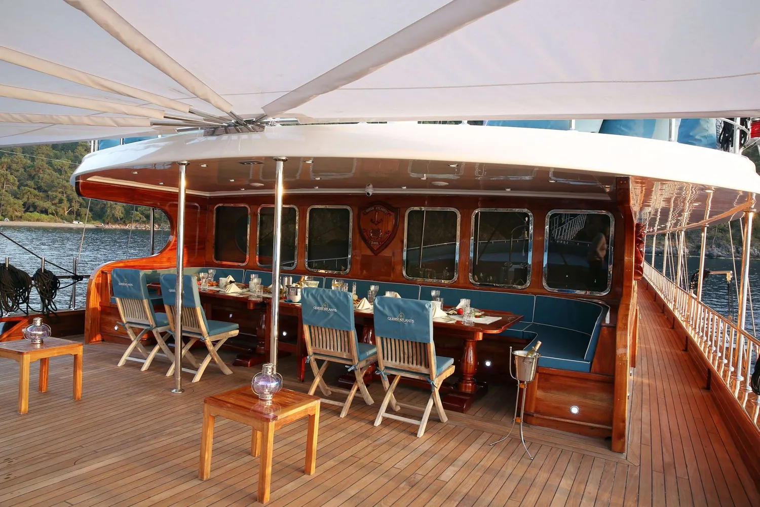 yacht-576612