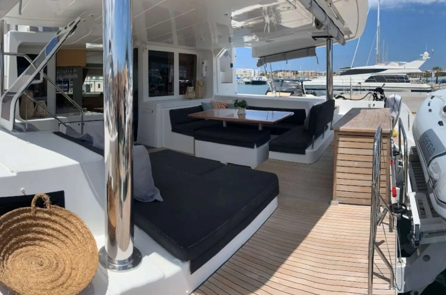 yacht-576846