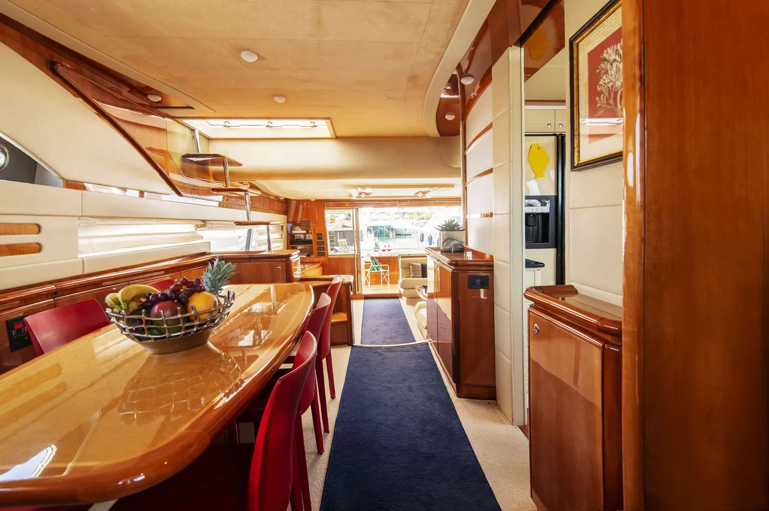 yacht-568994
