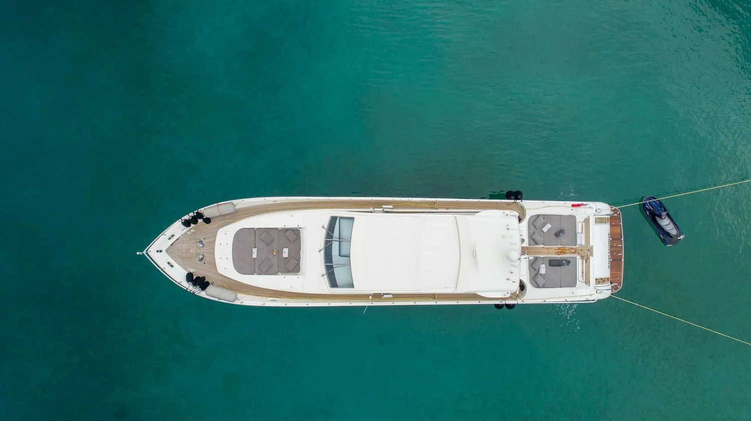 yacht-557438