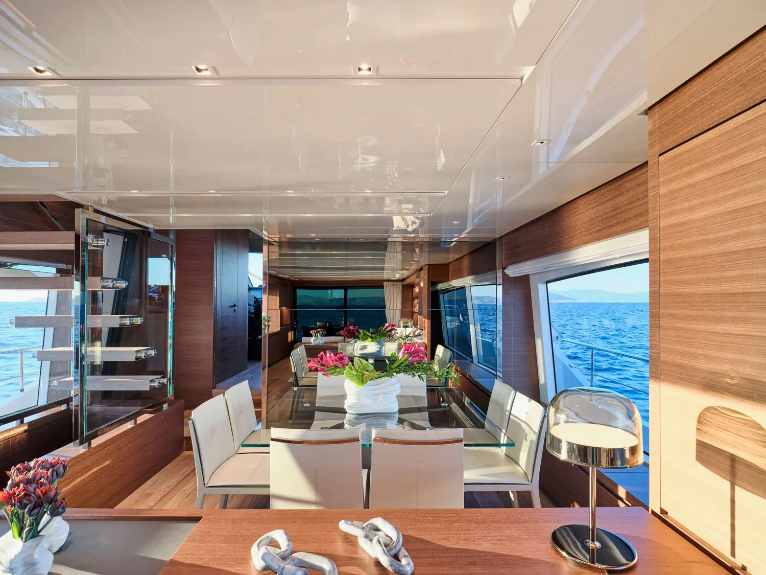 yacht-559599