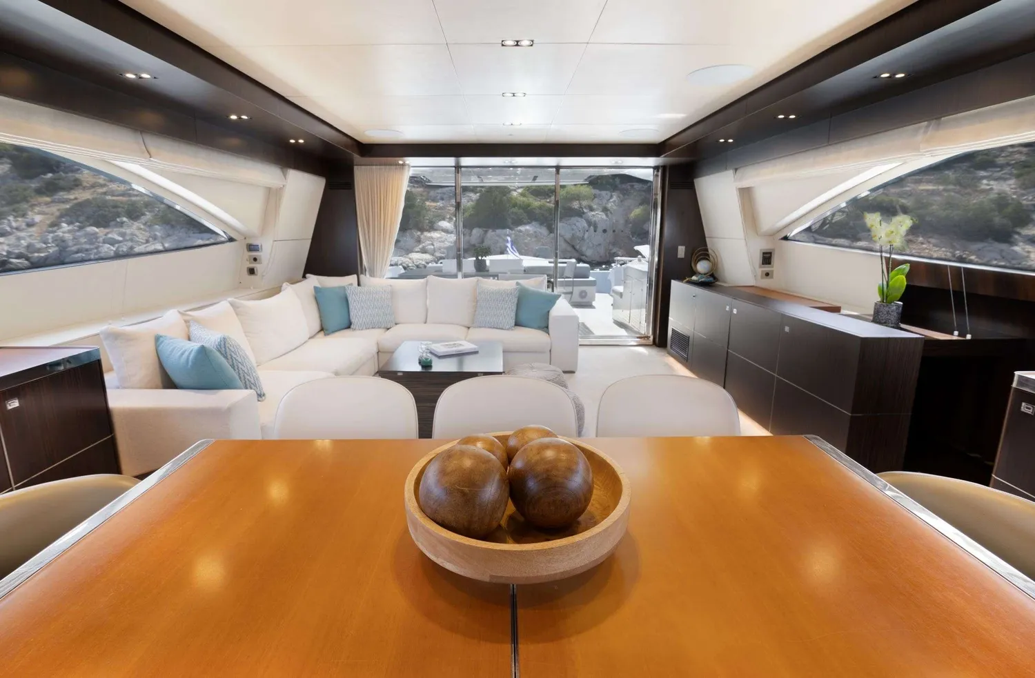 yacht-561483