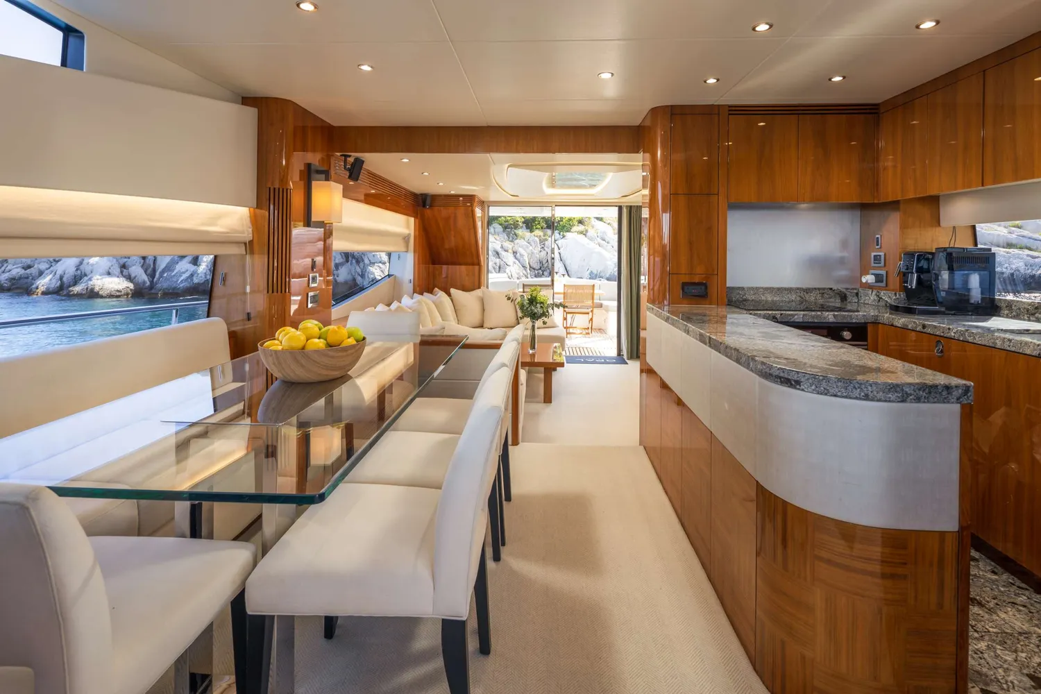 yacht-569510