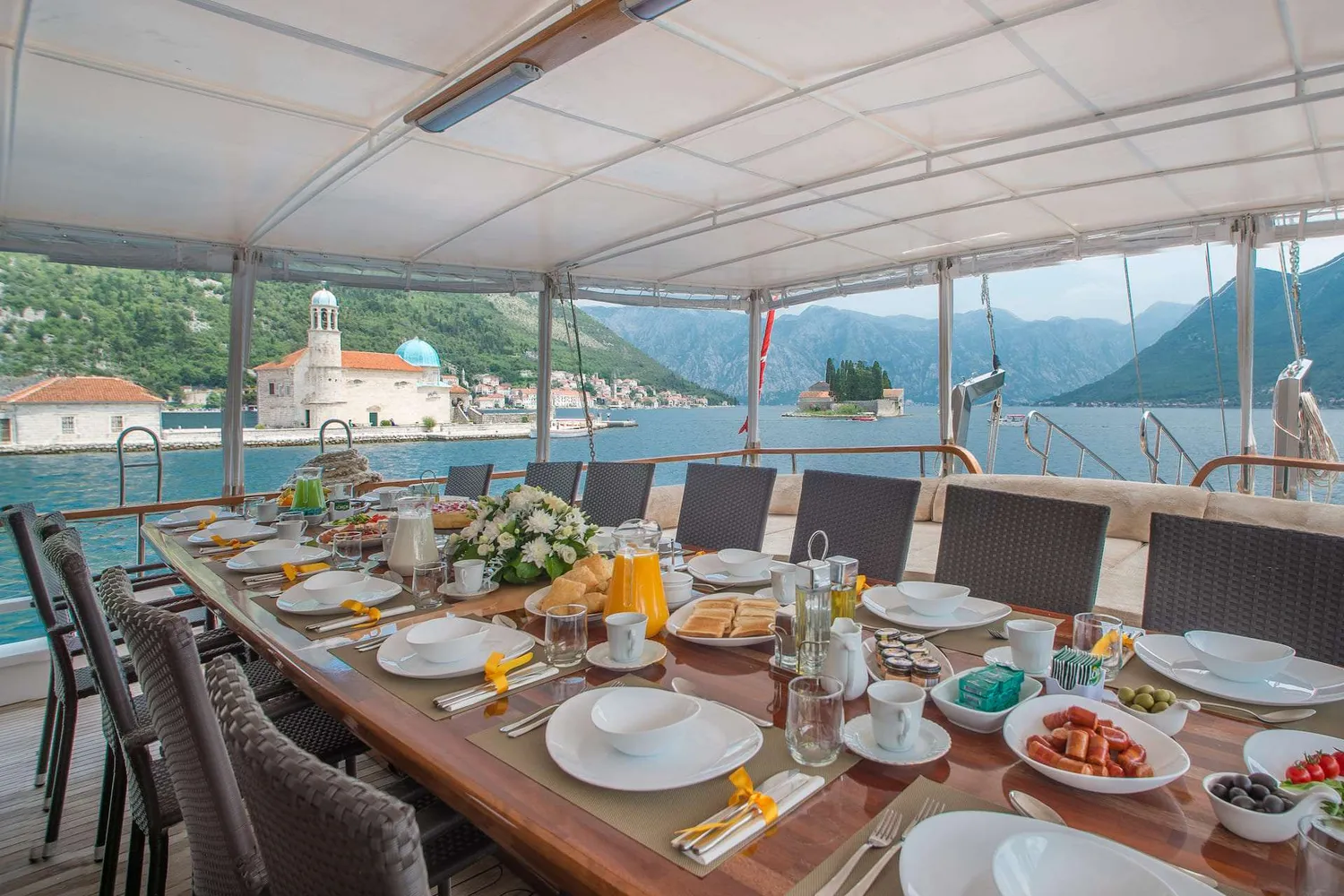 yacht-590238