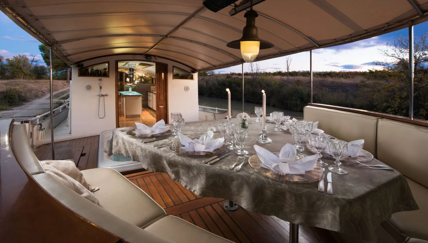 yacht-570259