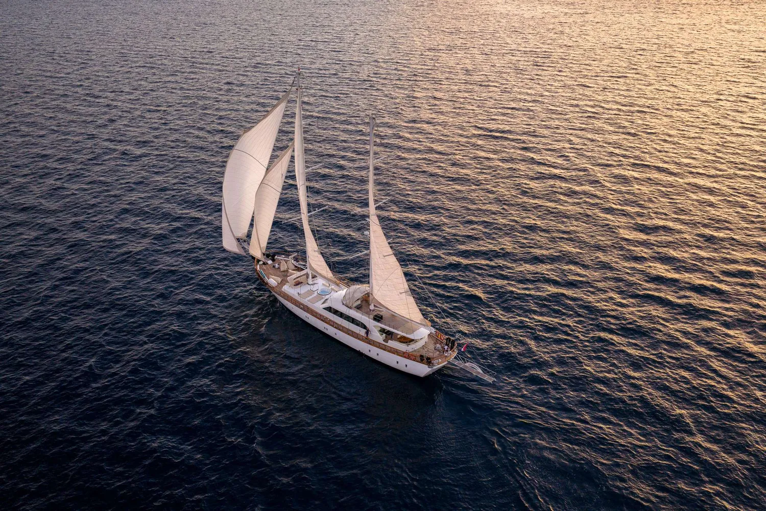 yacht-579605