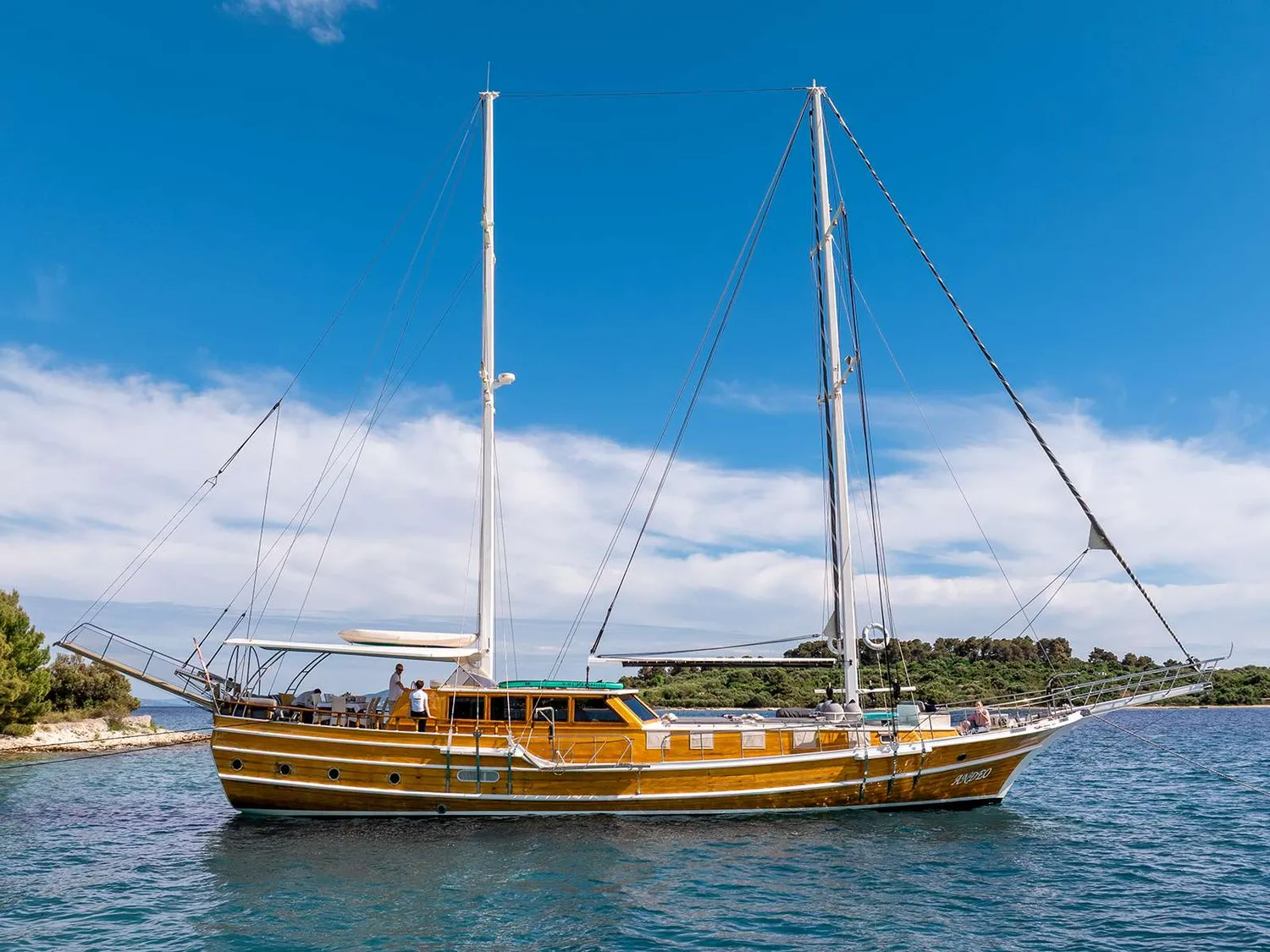 yacht-578438
