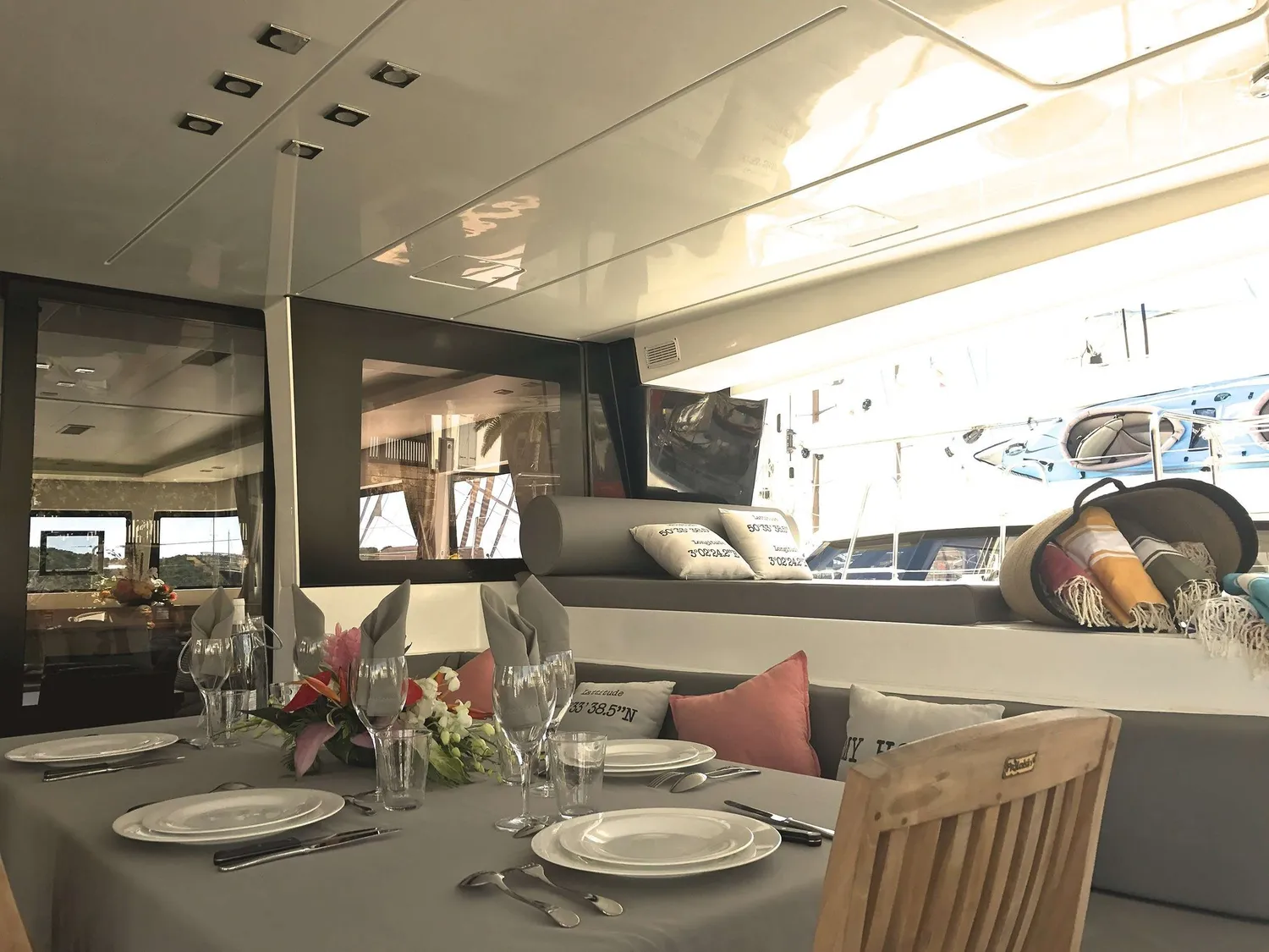 yacht-582121
