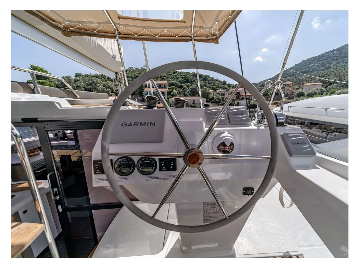 yacht-563865