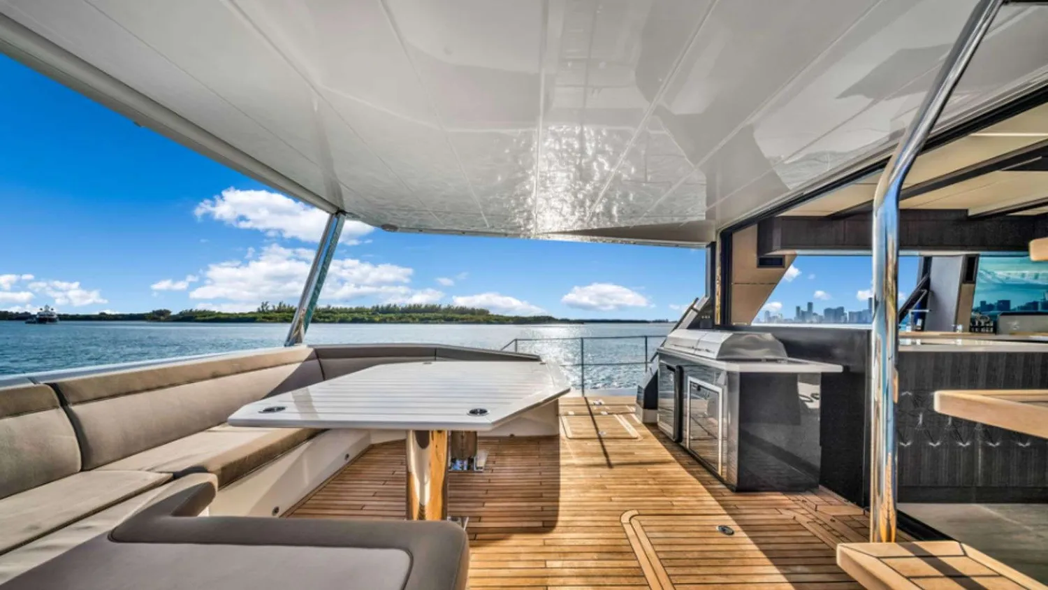 yacht-584940