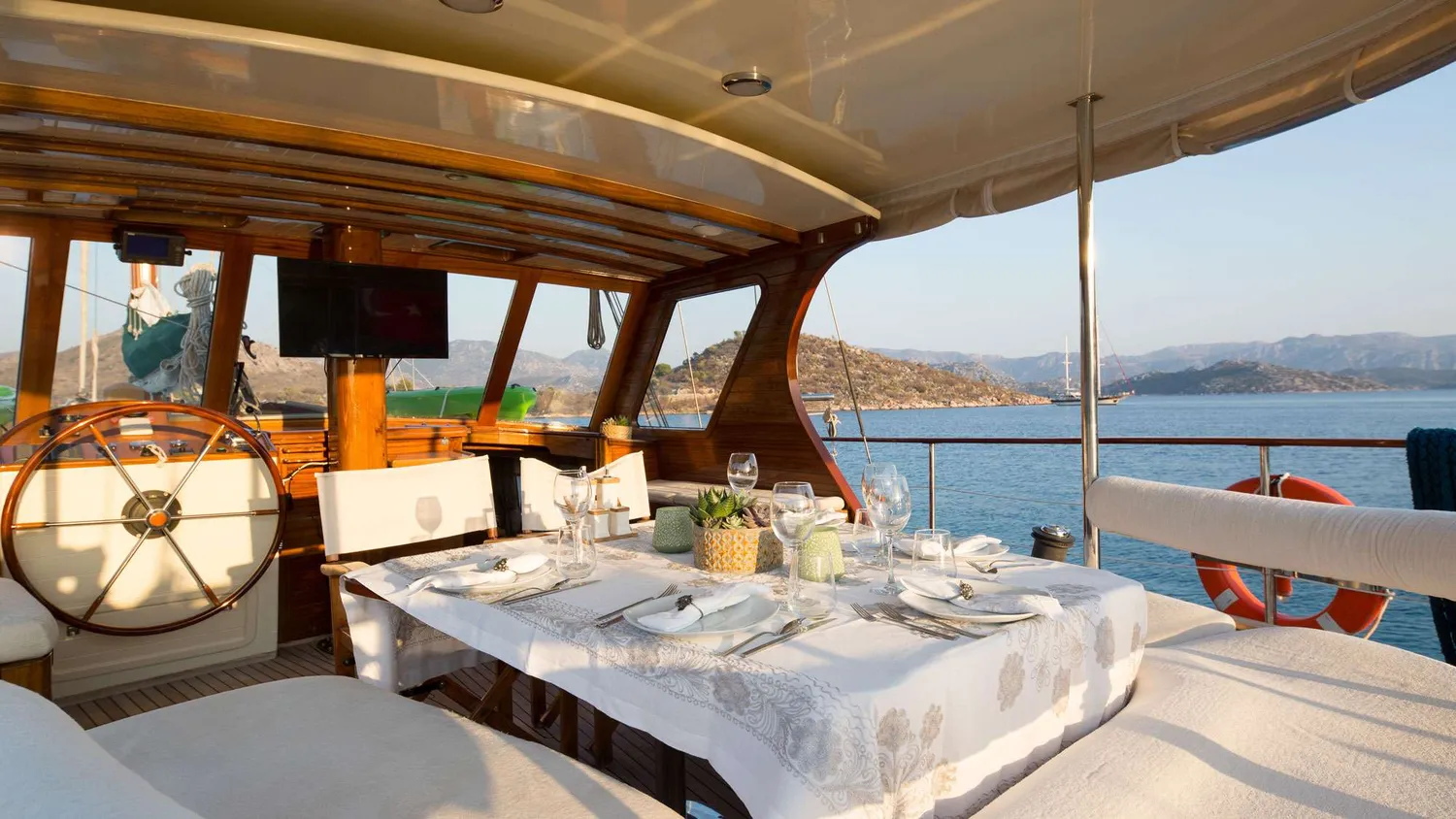 yacht-594342