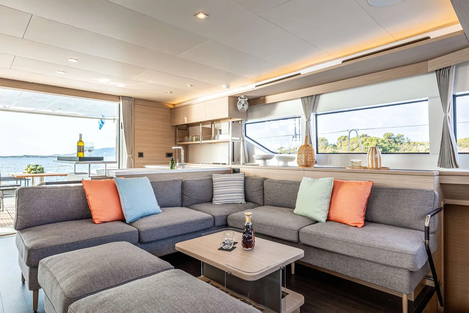 yacht-573370