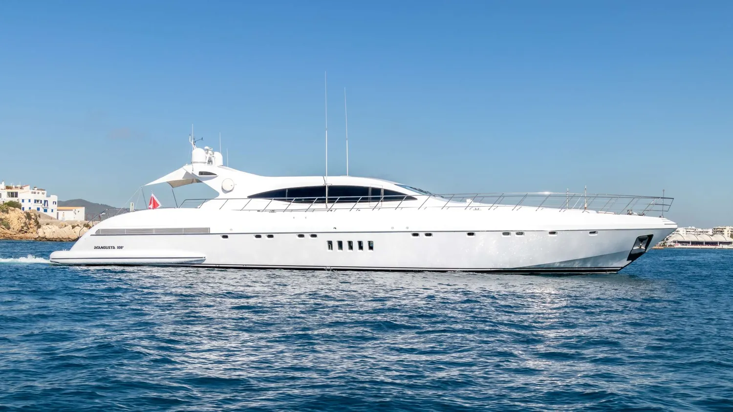 yacht-573134