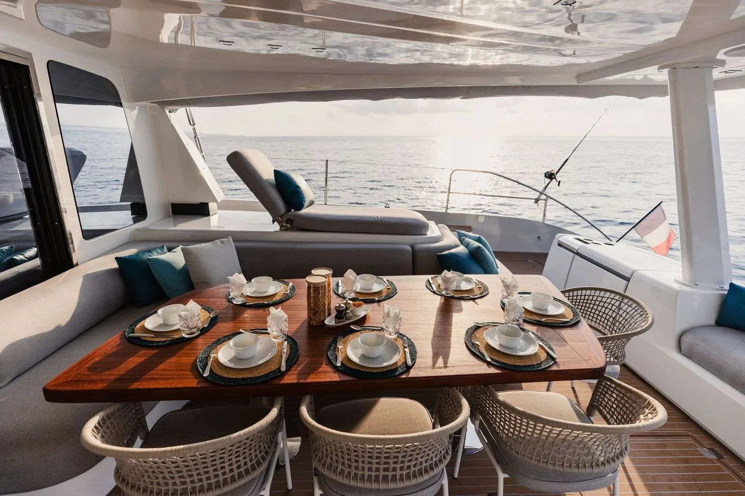 yacht-566780
