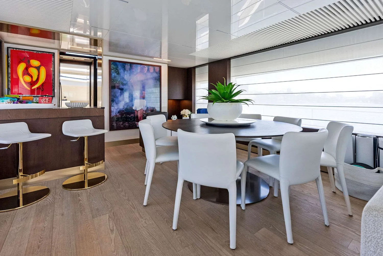 yacht-596817