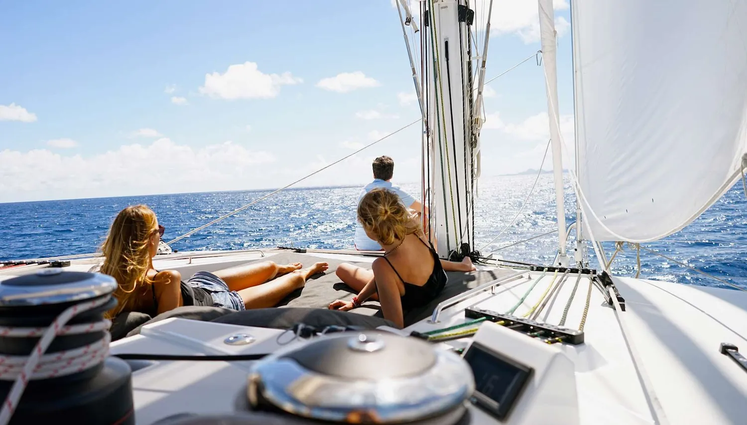 yacht-595308