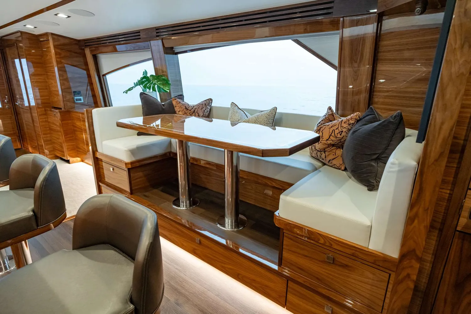 yacht-583579