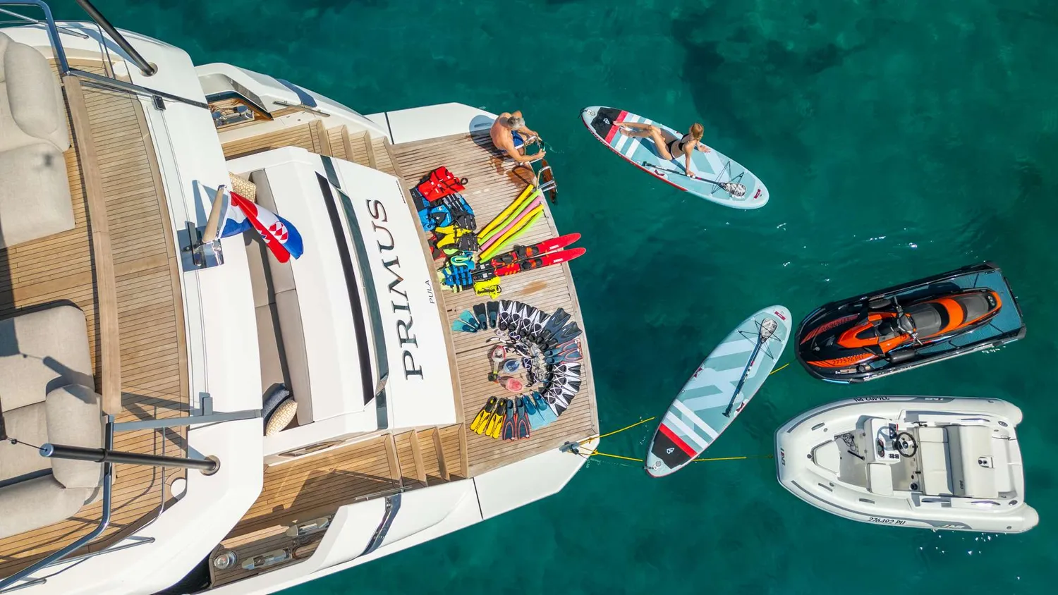 yacht-573464