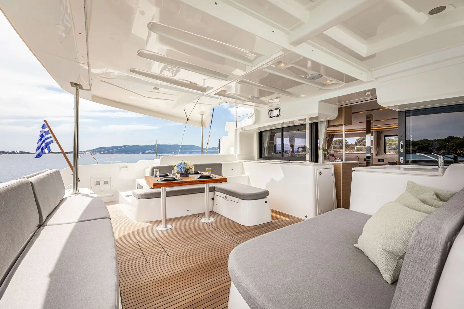 yacht-579528