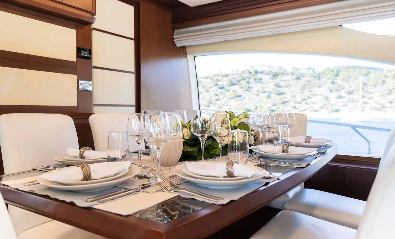 yacht-568557