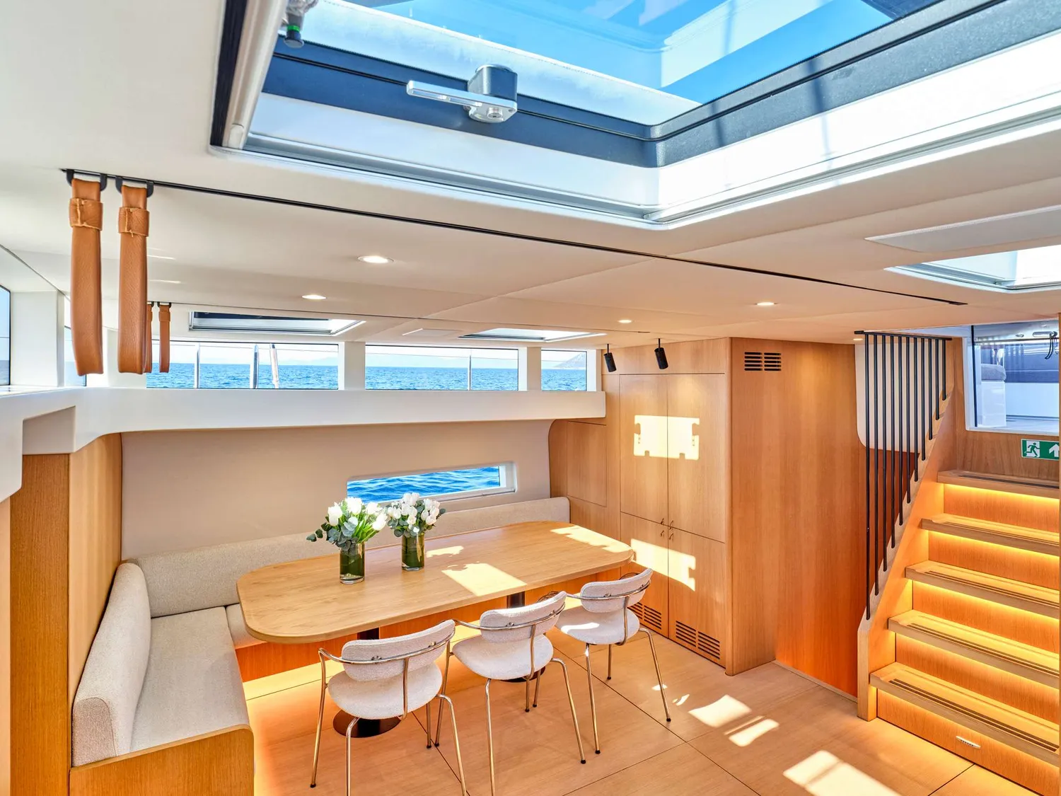 yacht-584639