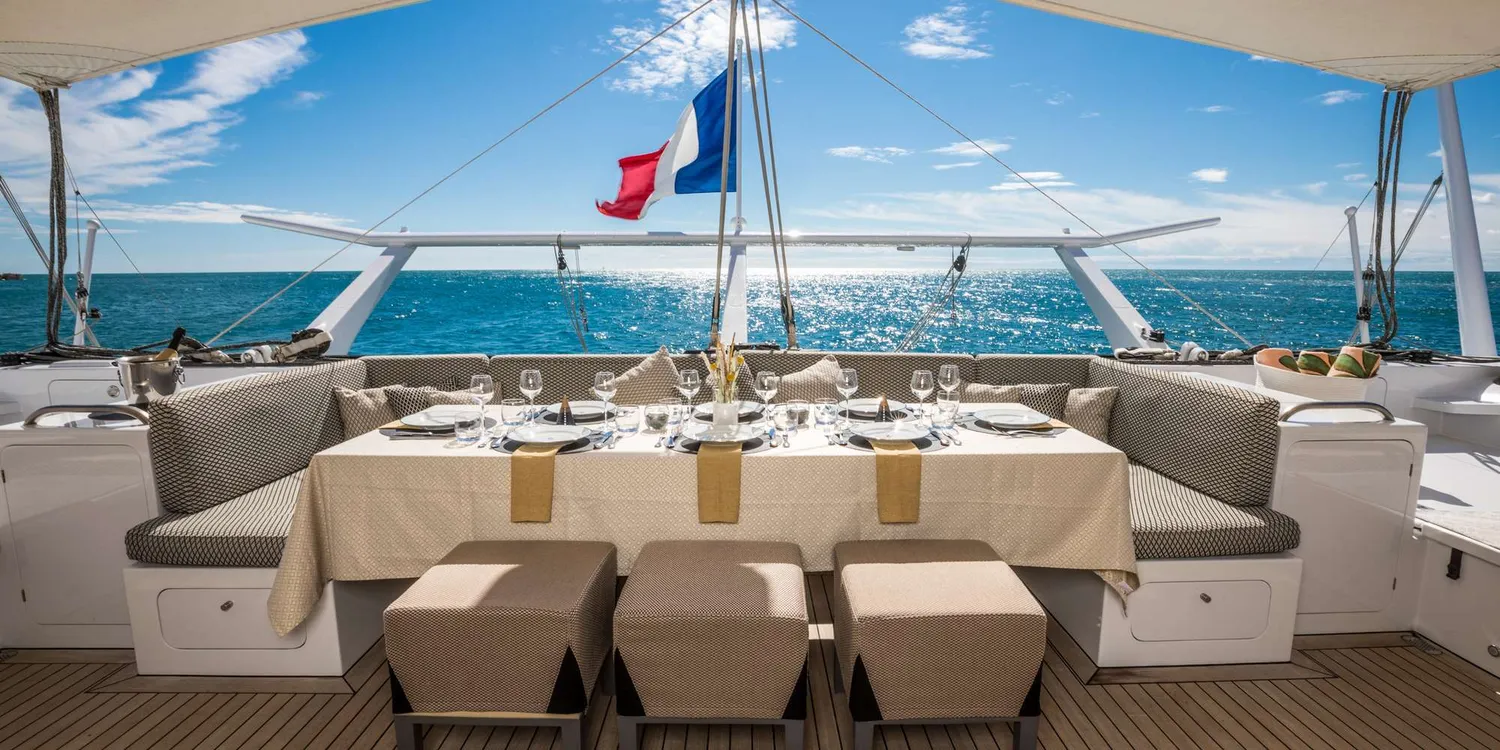 yacht-603429