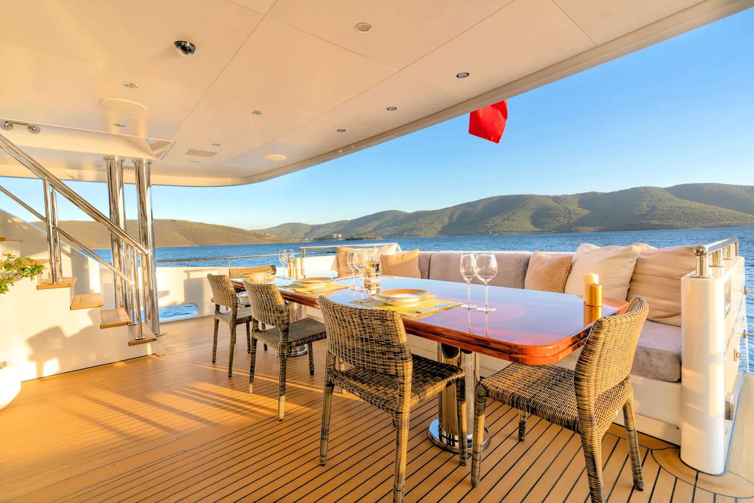 yacht-601497
