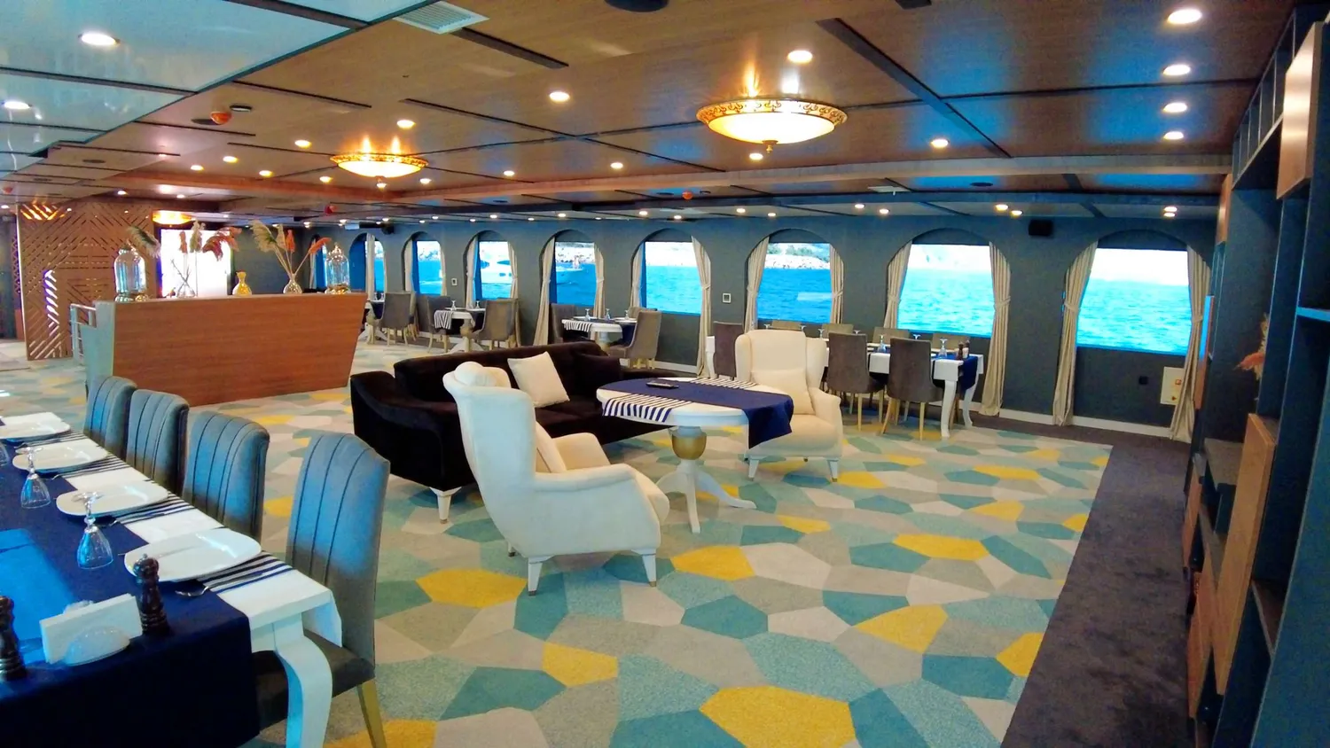 yacht-589790