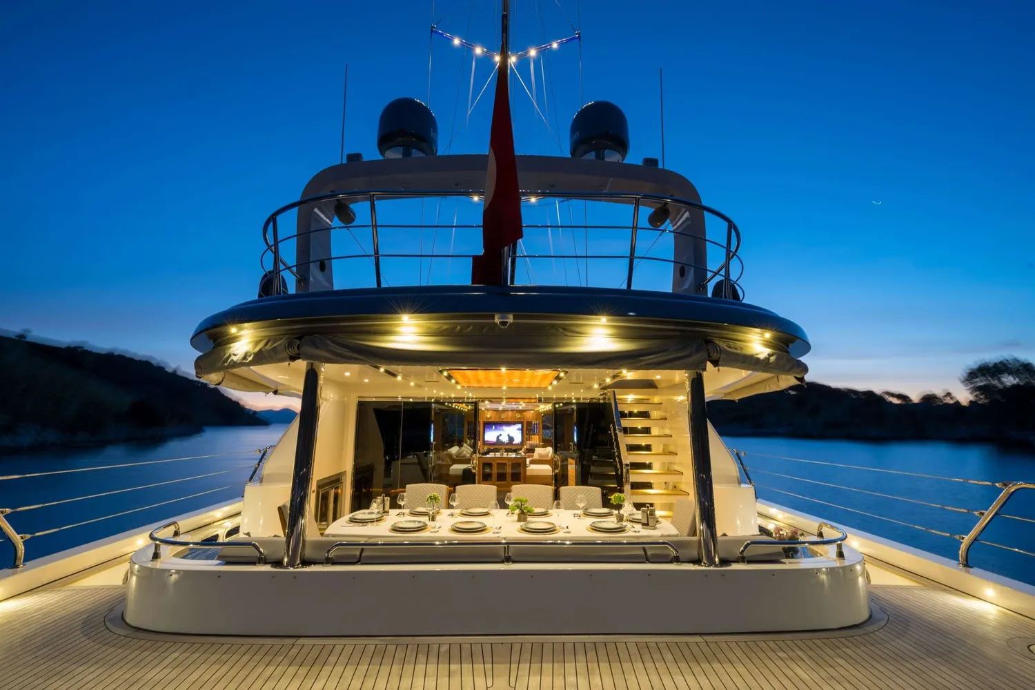 yacht-568533
