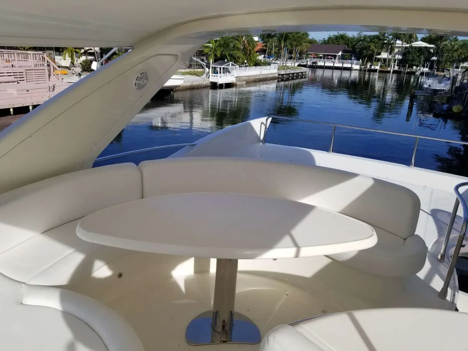 yacht-600222