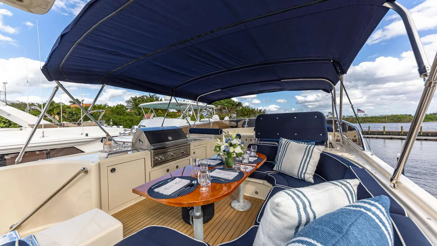yacht-570967