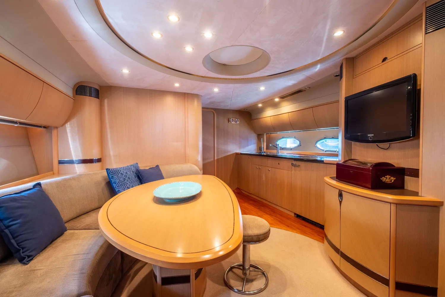 yacht-563929