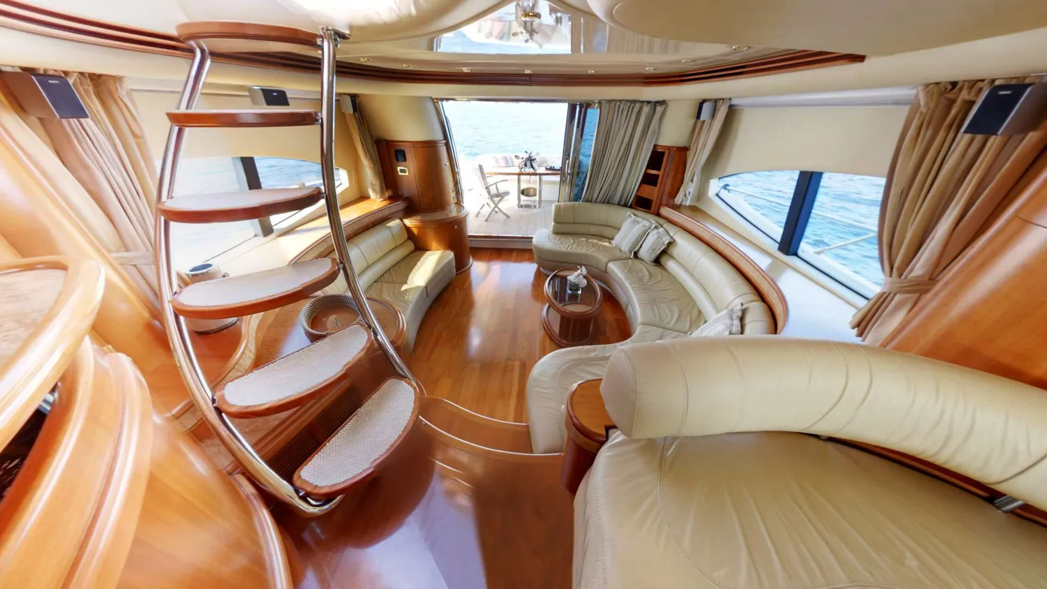 yacht-559305