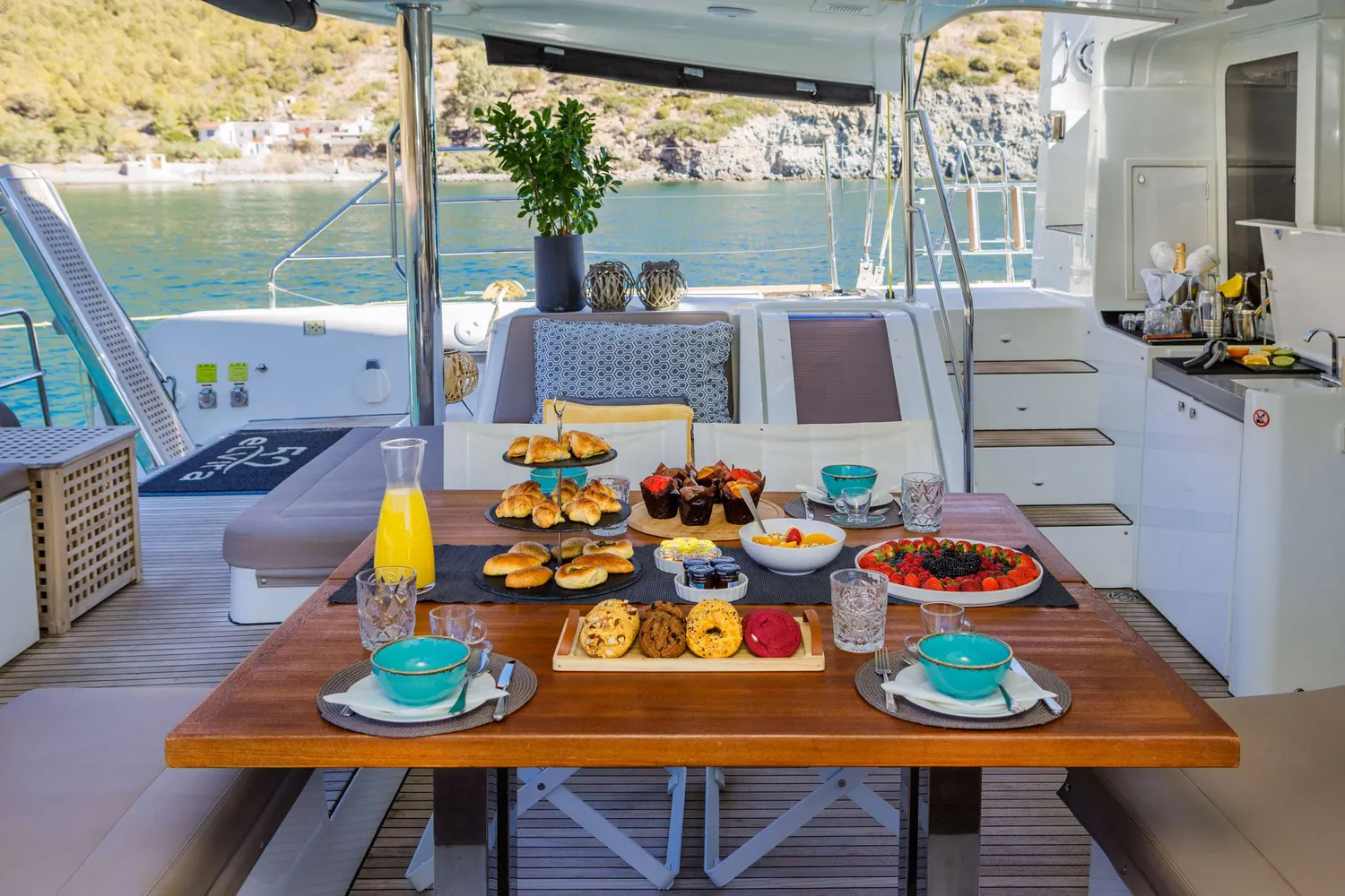 yacht-574249