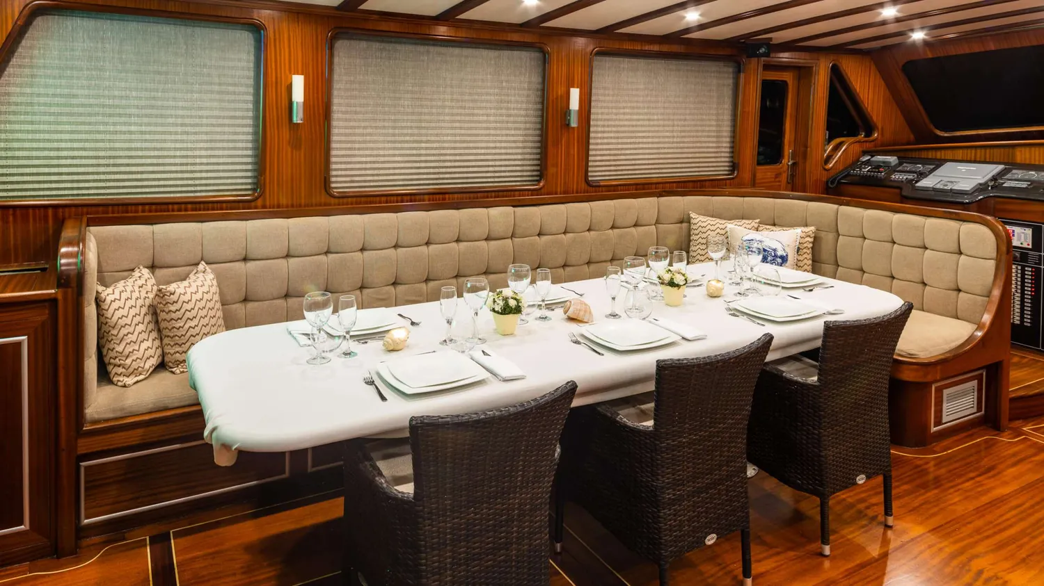 yacht-569549