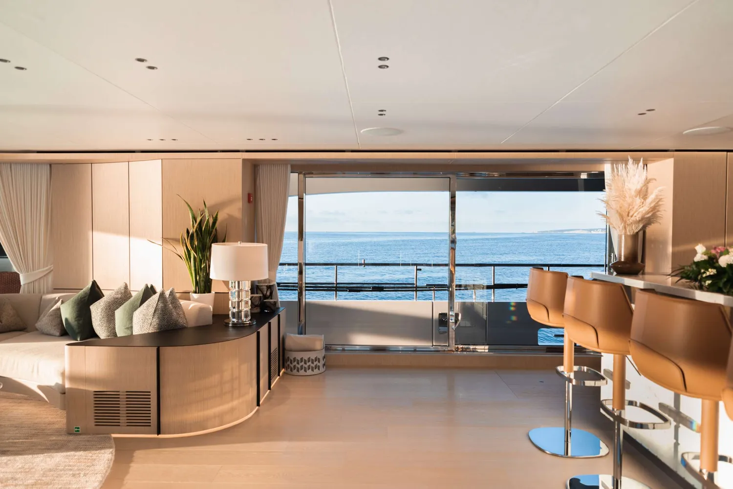 yacht-560633