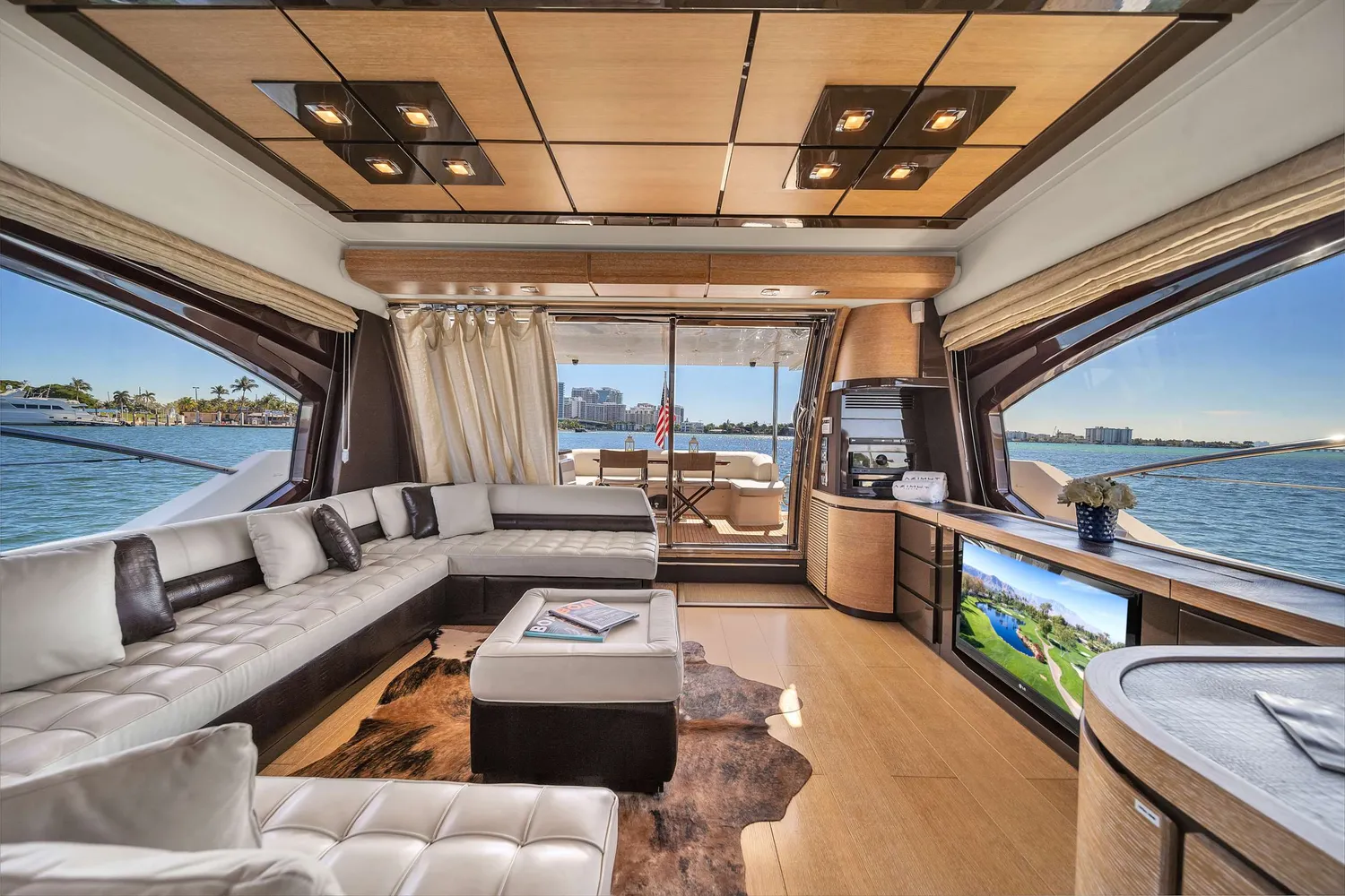 yacht-579433