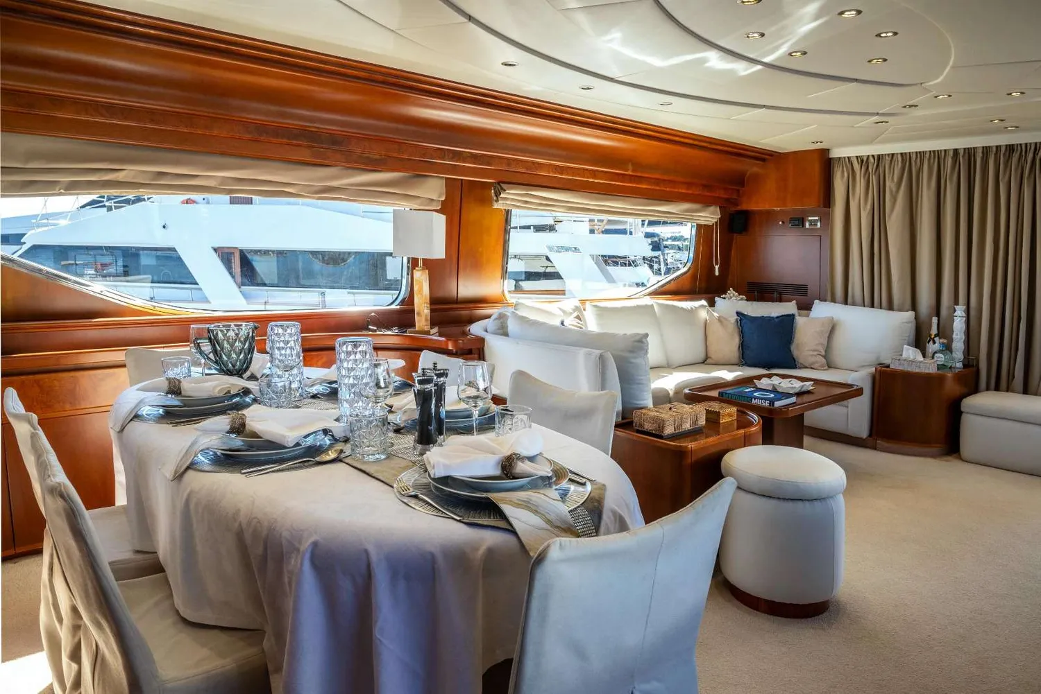 yacht-575357