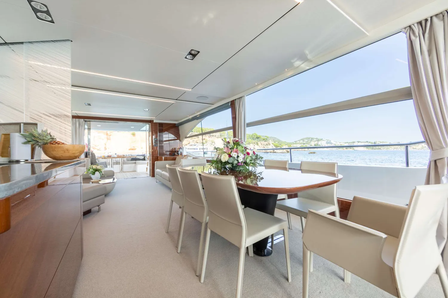 yacht-550264