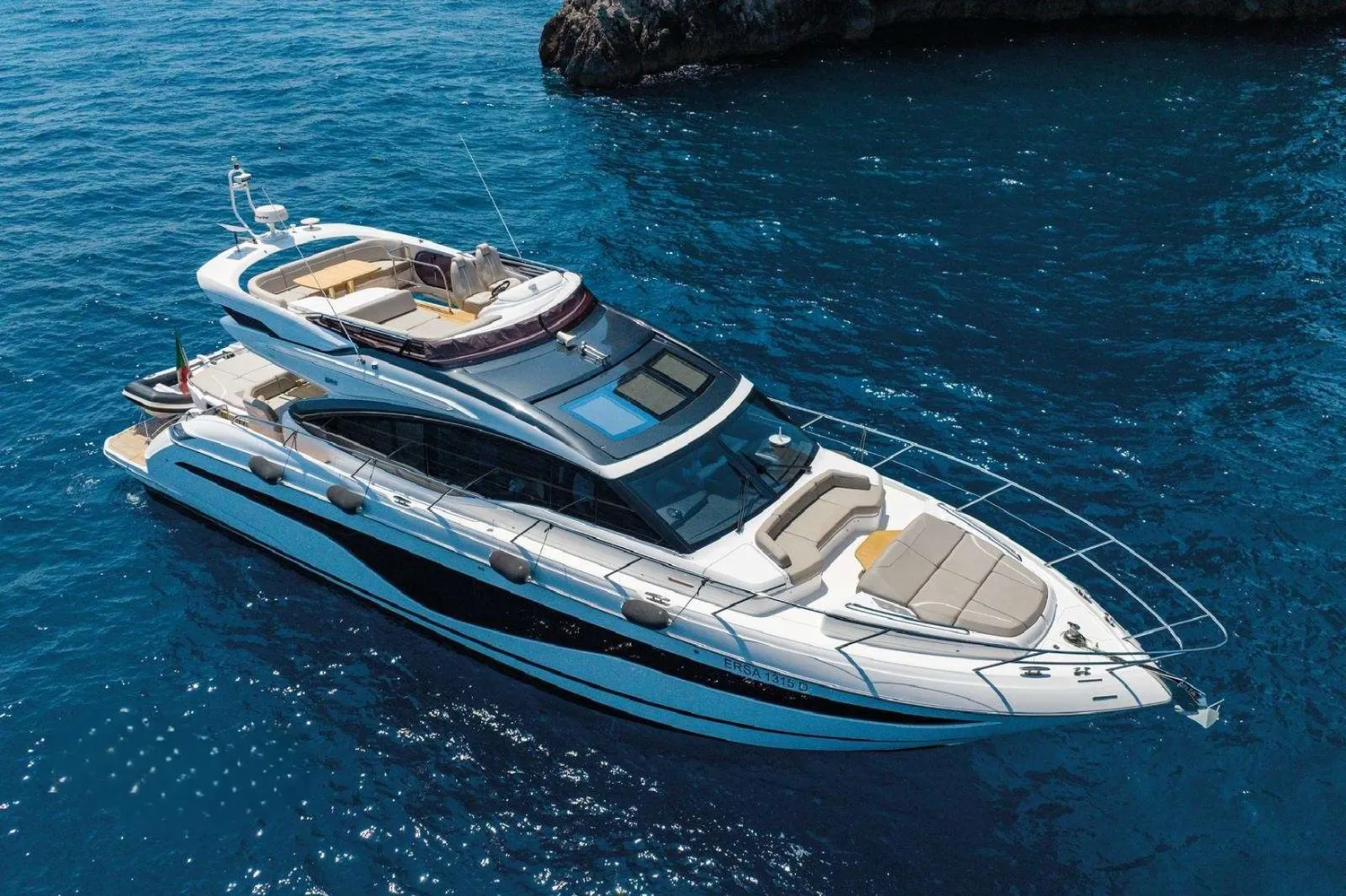 yacht-576828