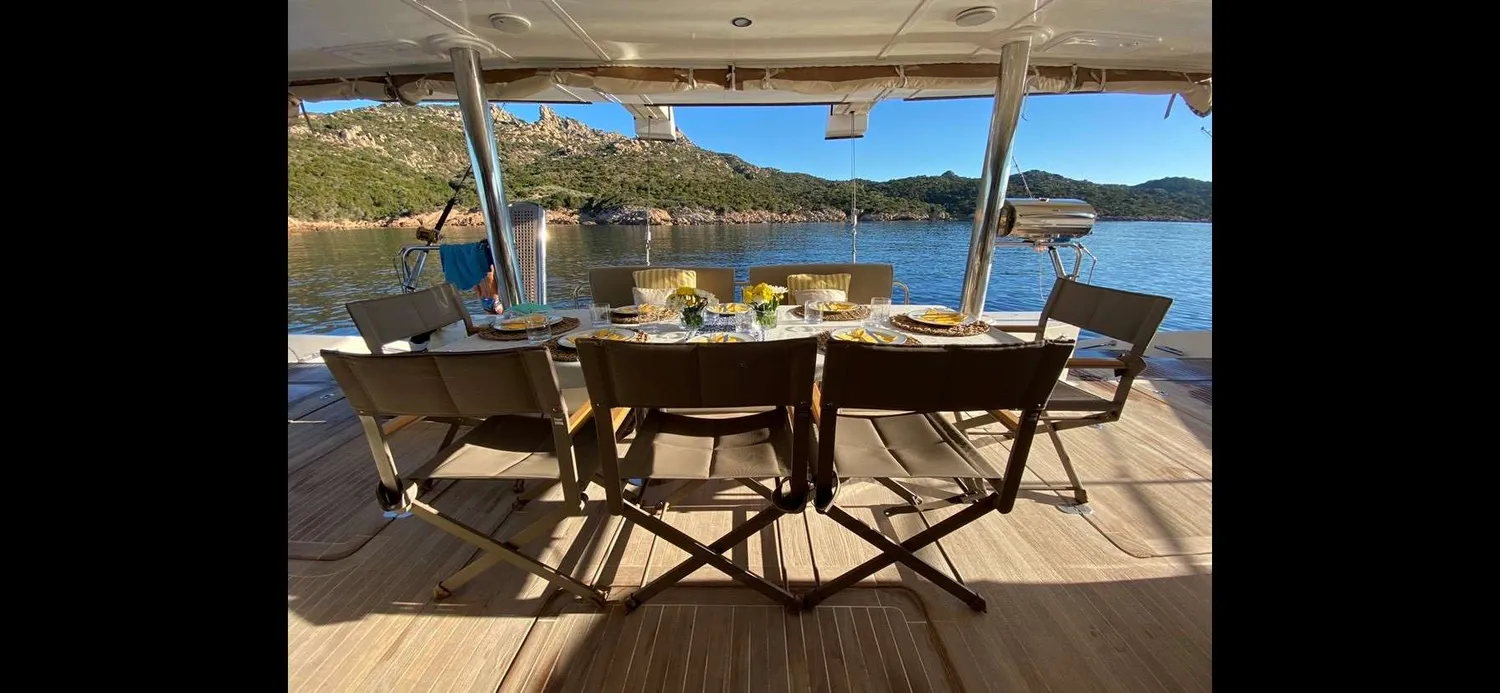 yacht-573352