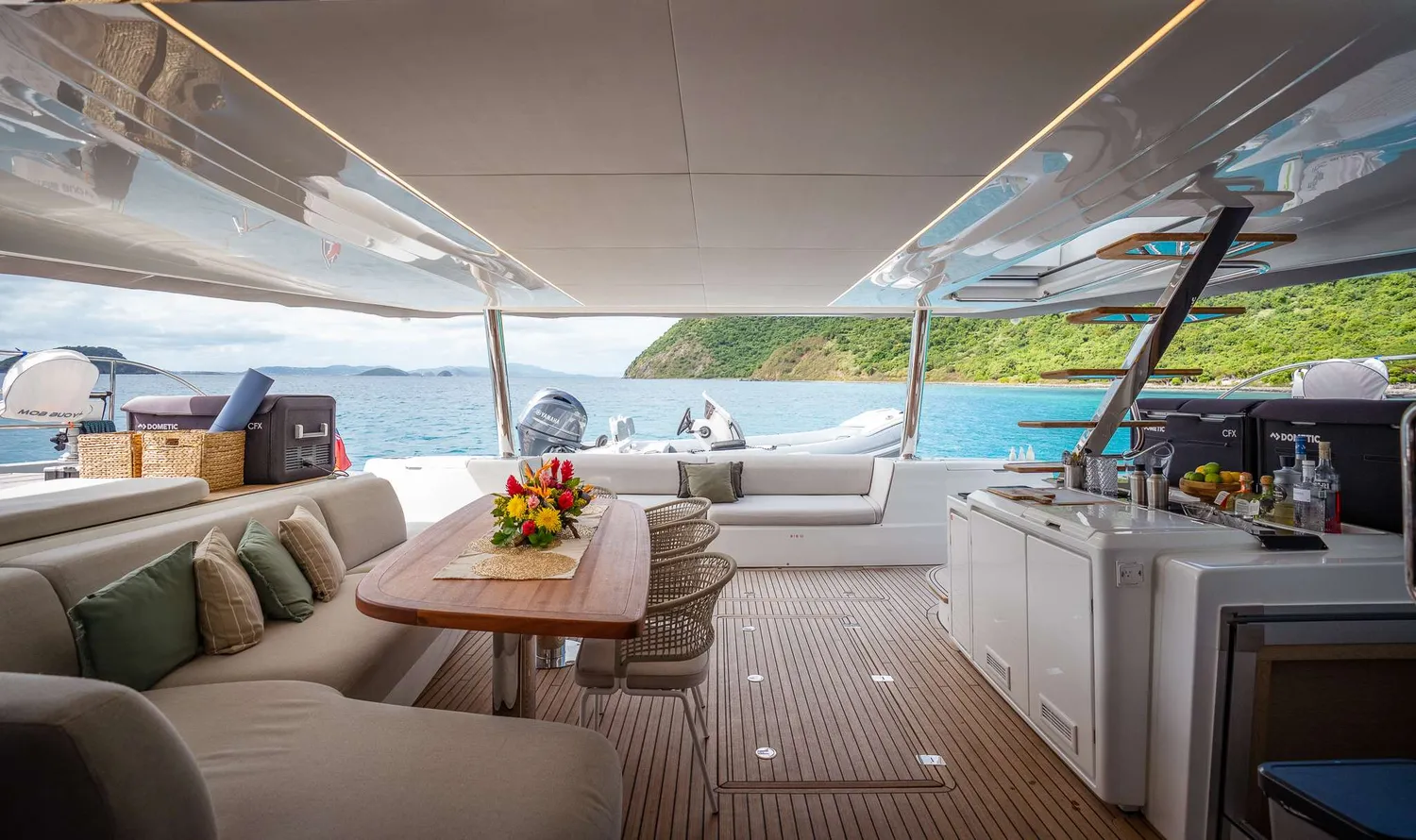 yacht-575359