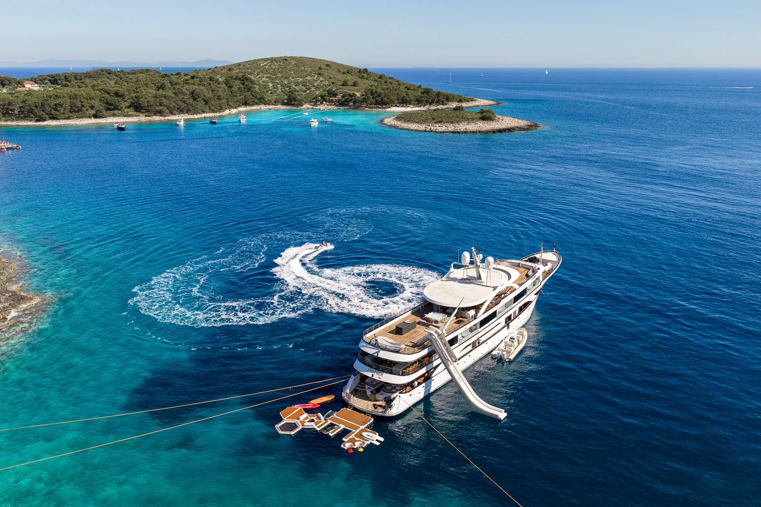 yacht-570224
