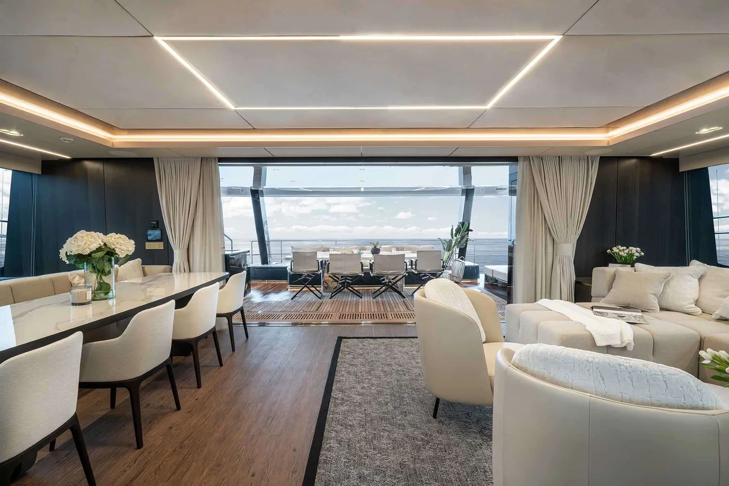 yacht-576418