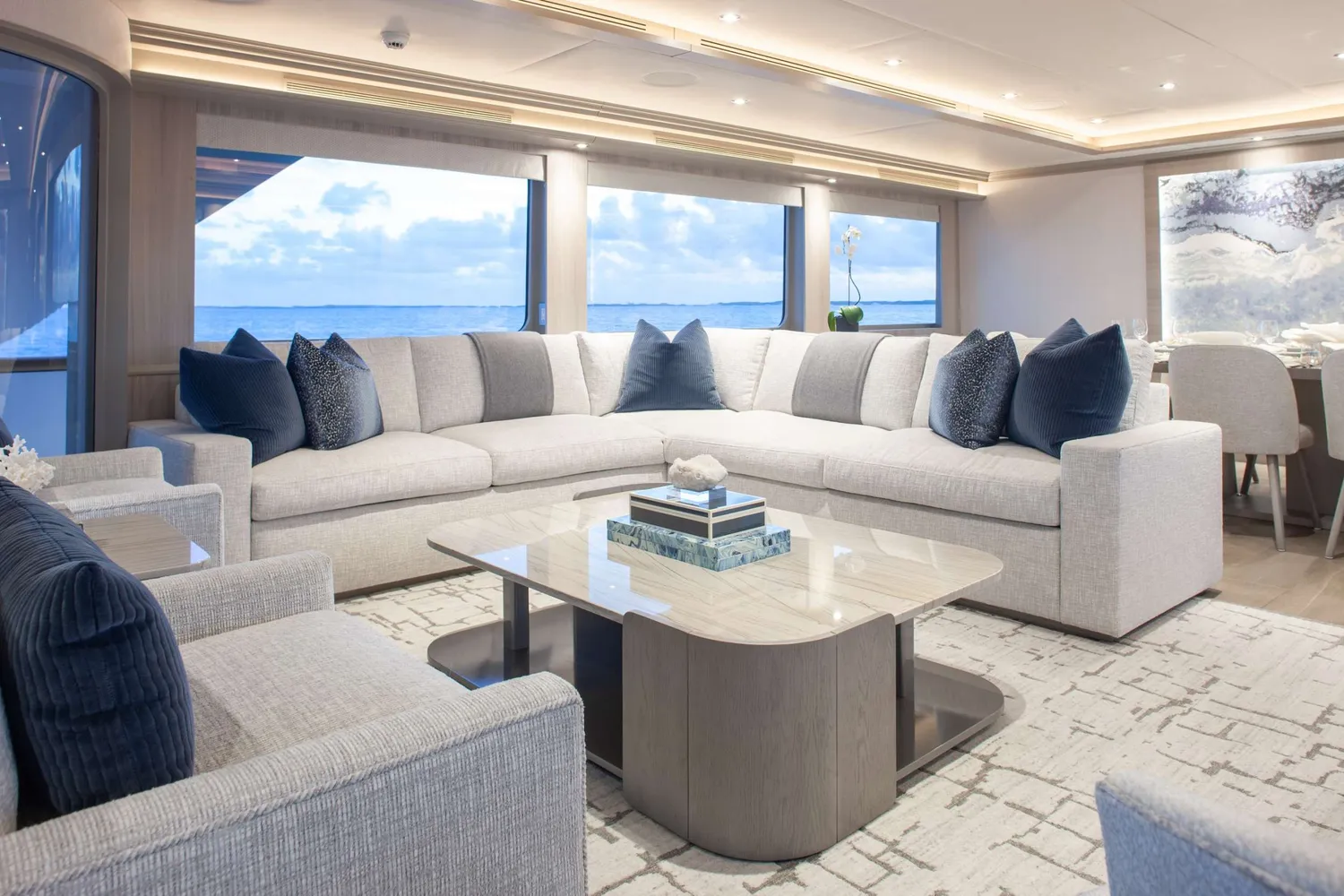 yacht-572185