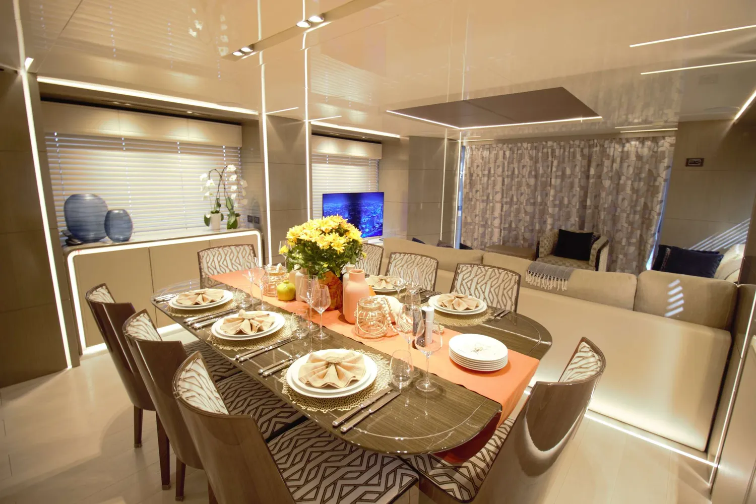 yacht-599087