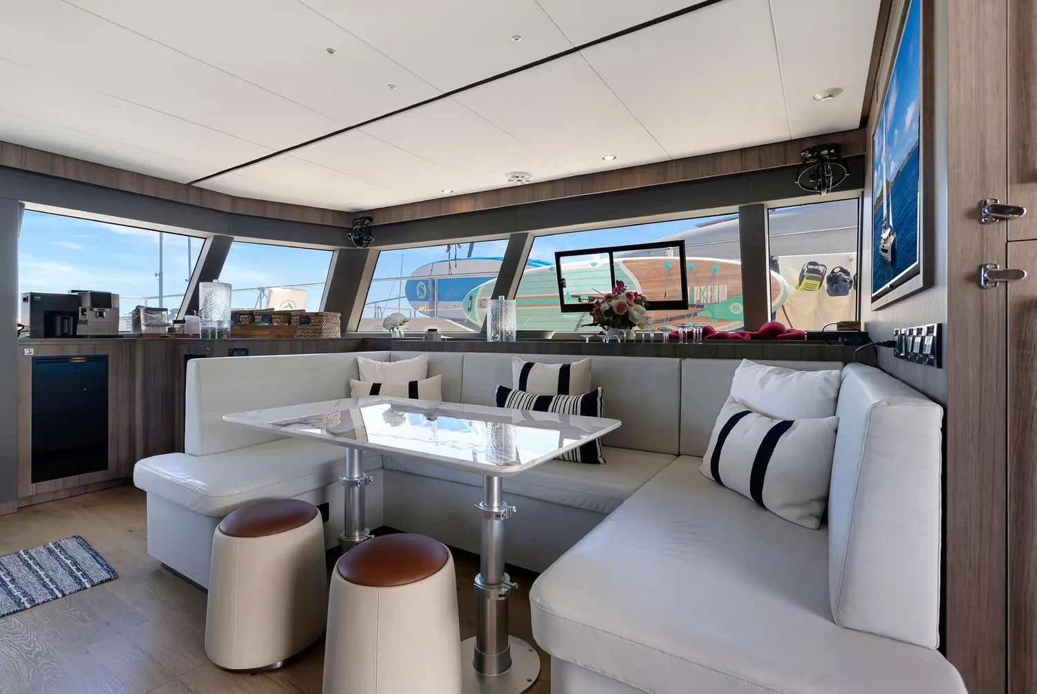 yacht-549487