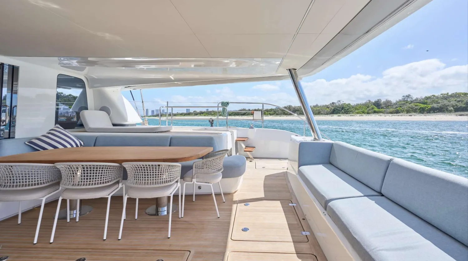 yacht-577875