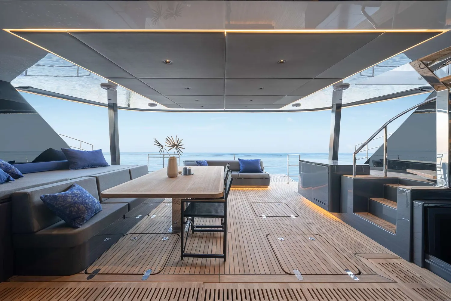 yacht-591446